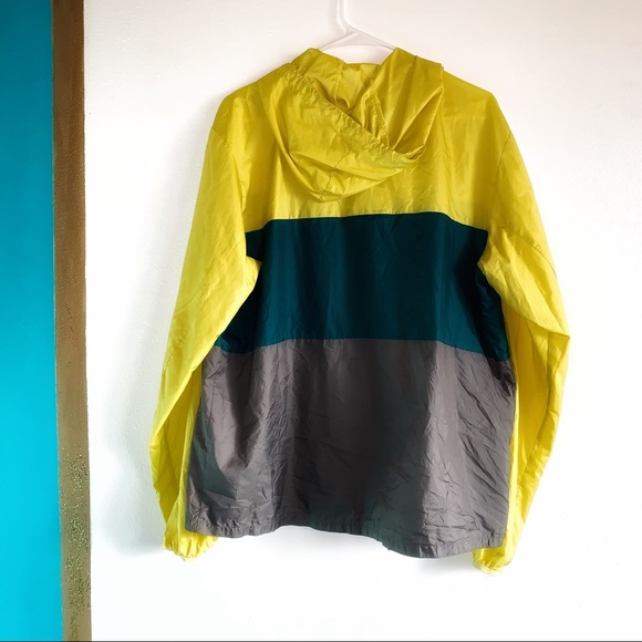 Eddie Bauer Windbreaker - Picture 3 of 5